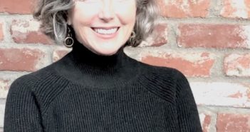 Elizabeth Fergason – Behindland/August